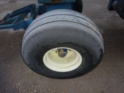 2335894