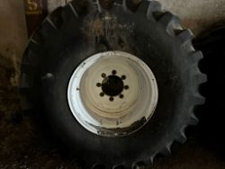 2337962