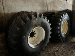 2337951