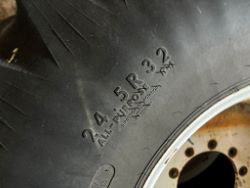 2337995