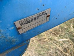 2338418