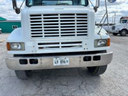 2390908