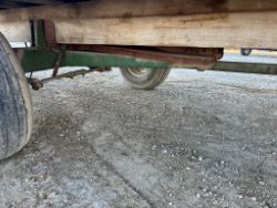 2376995