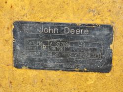 2379122