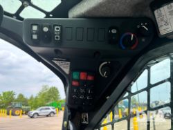 2452402