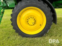 2463546