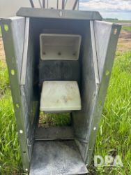 2464338