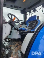 2468571