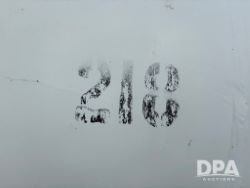 2471835