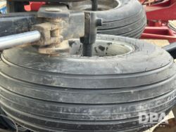 2471900