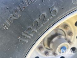2474992