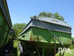 2476401