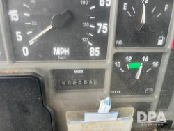 2562123