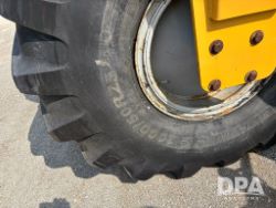 2555850