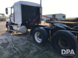 2616318