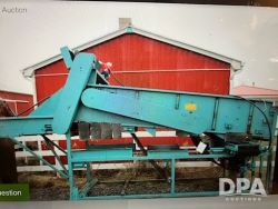 2681106