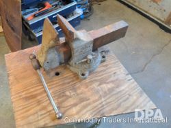 auction-item