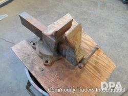 2699327