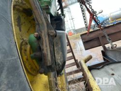 2727303