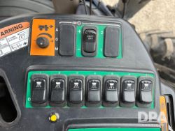2732874
