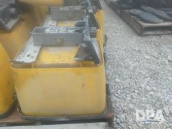 2733443