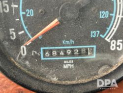 2734979