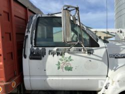 2735635