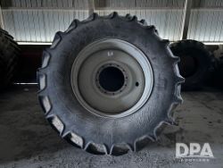 2737405