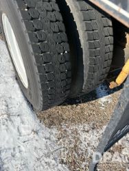 2748187