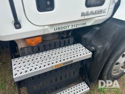 2749795