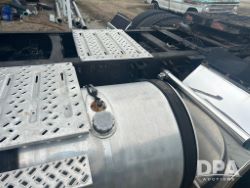 2749802