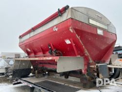 2743806