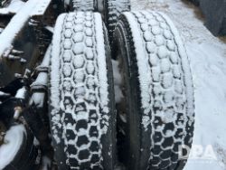 2743844