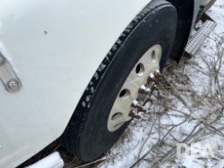 2743847