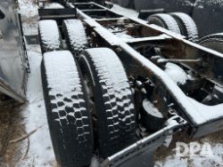 2743836