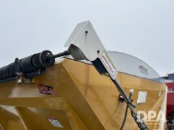 2744028