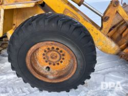 2746823