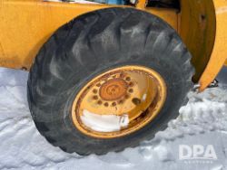 2746879