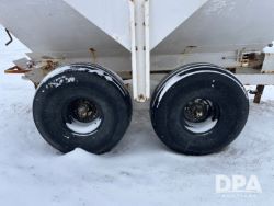 2748504
