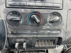 2748613