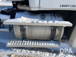 2749351