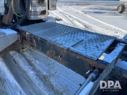 2749366