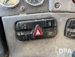 2749386