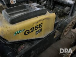 2749421