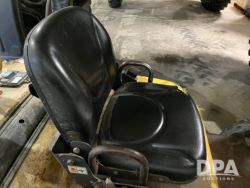 2749423