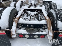 2750381