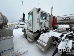 2750457