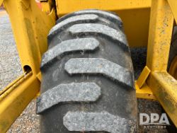 2752121