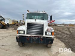 2756403