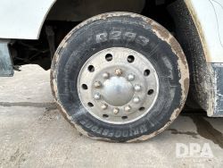 2756487